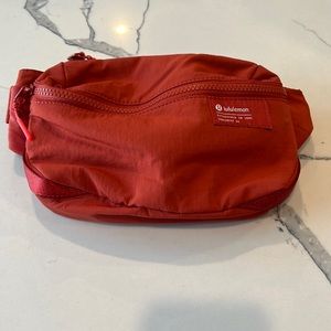 WEEKEND PRICE & SAME DAY SHIPPING! Lululemon Clean Lines Belt Bag in Red Rock